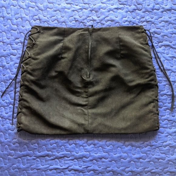 2/$15 H&M Faux Suede Lace up Mini Skirt - Picture 3 of 3